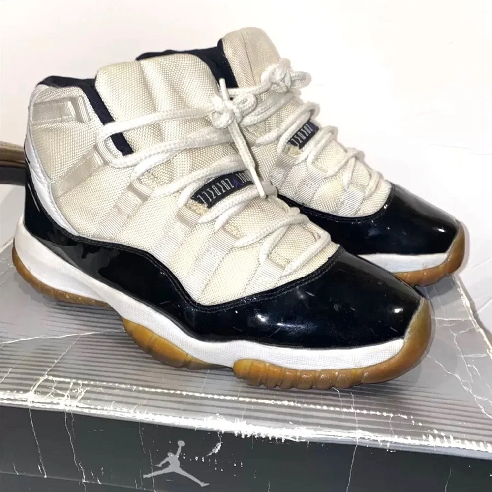 Authentic Jordan 11 Retro Concord 2000 Size 9.5 - Picture 8 of 8
